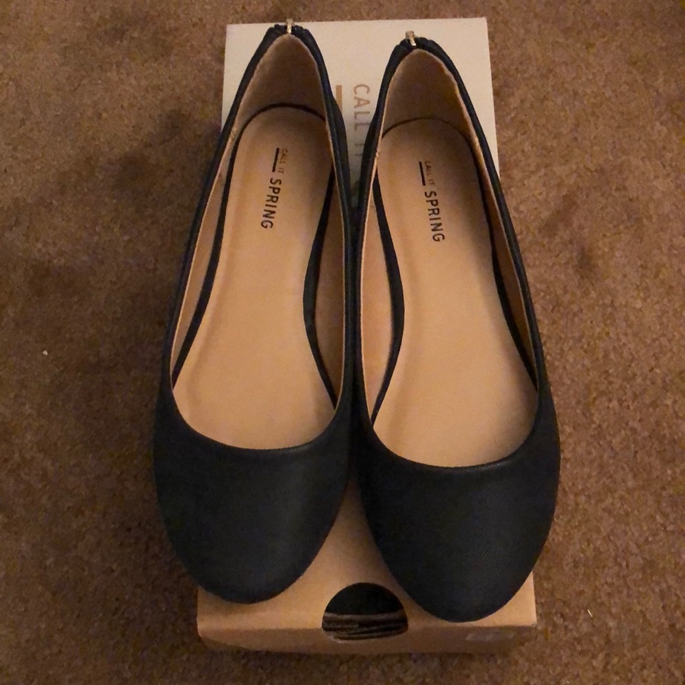 Navy blue flats